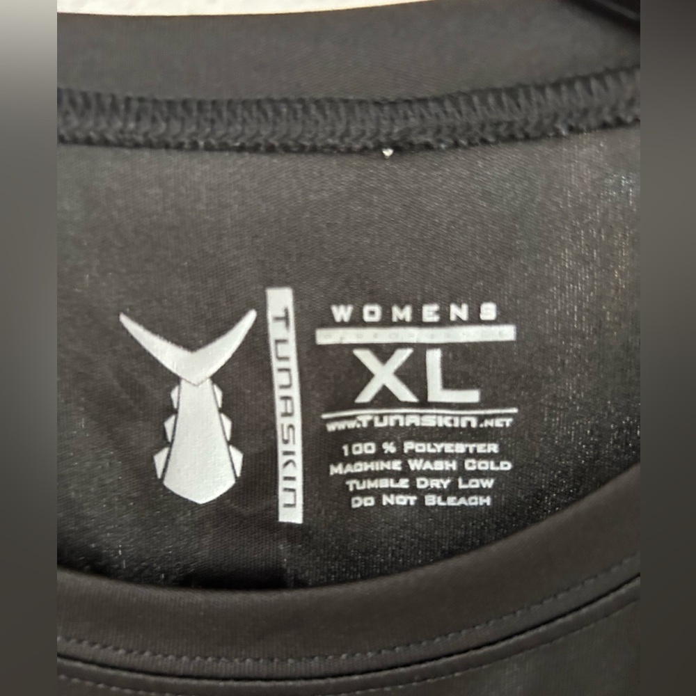 Women’s Tunaskin Echo Performance Long Sleeve Aqu… - image 3